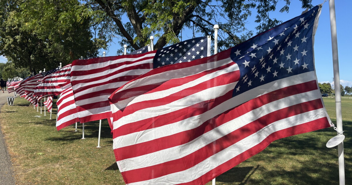 Local News More than 600 flags honor 9/11 victims and everyday heroes at Edgewater Tracy Carloss