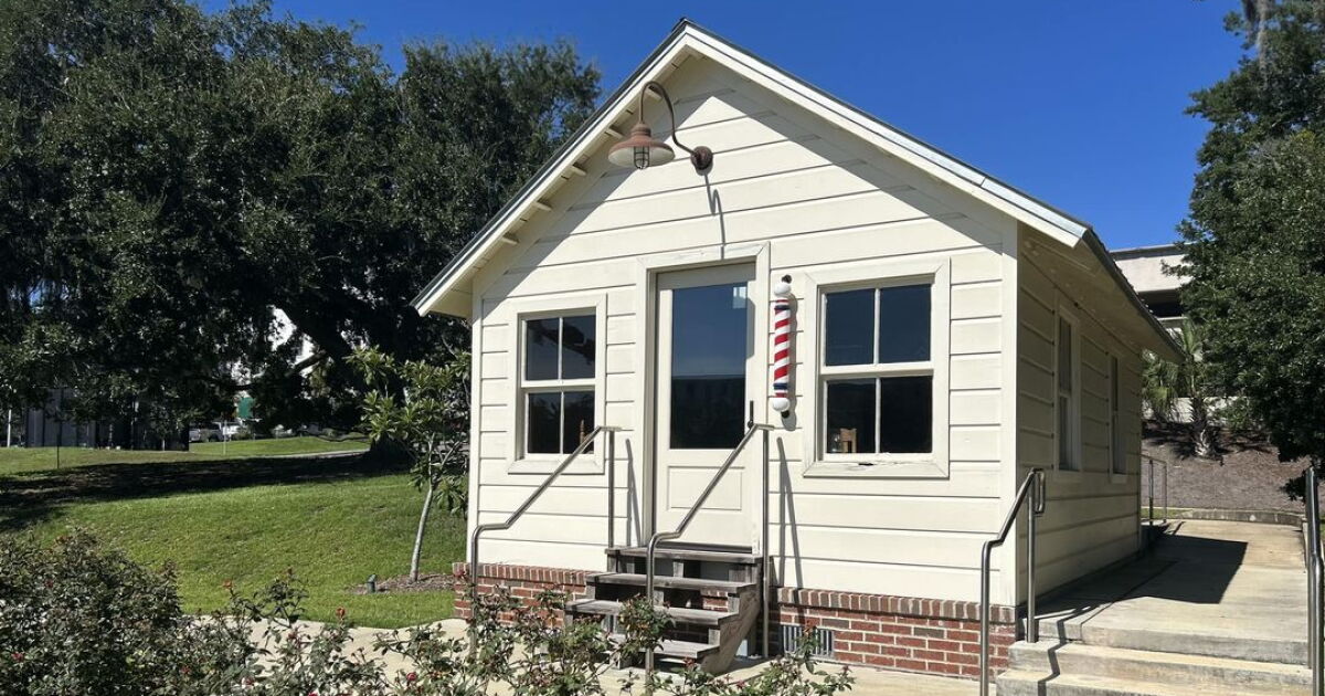 Smokey Hollow Community lives on: Here's how - Vimarsana News