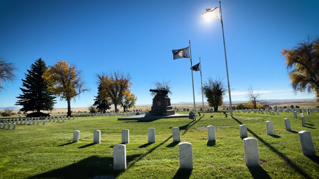 Group aims to honor veterans by fixing up memorial in Highland Cemetery