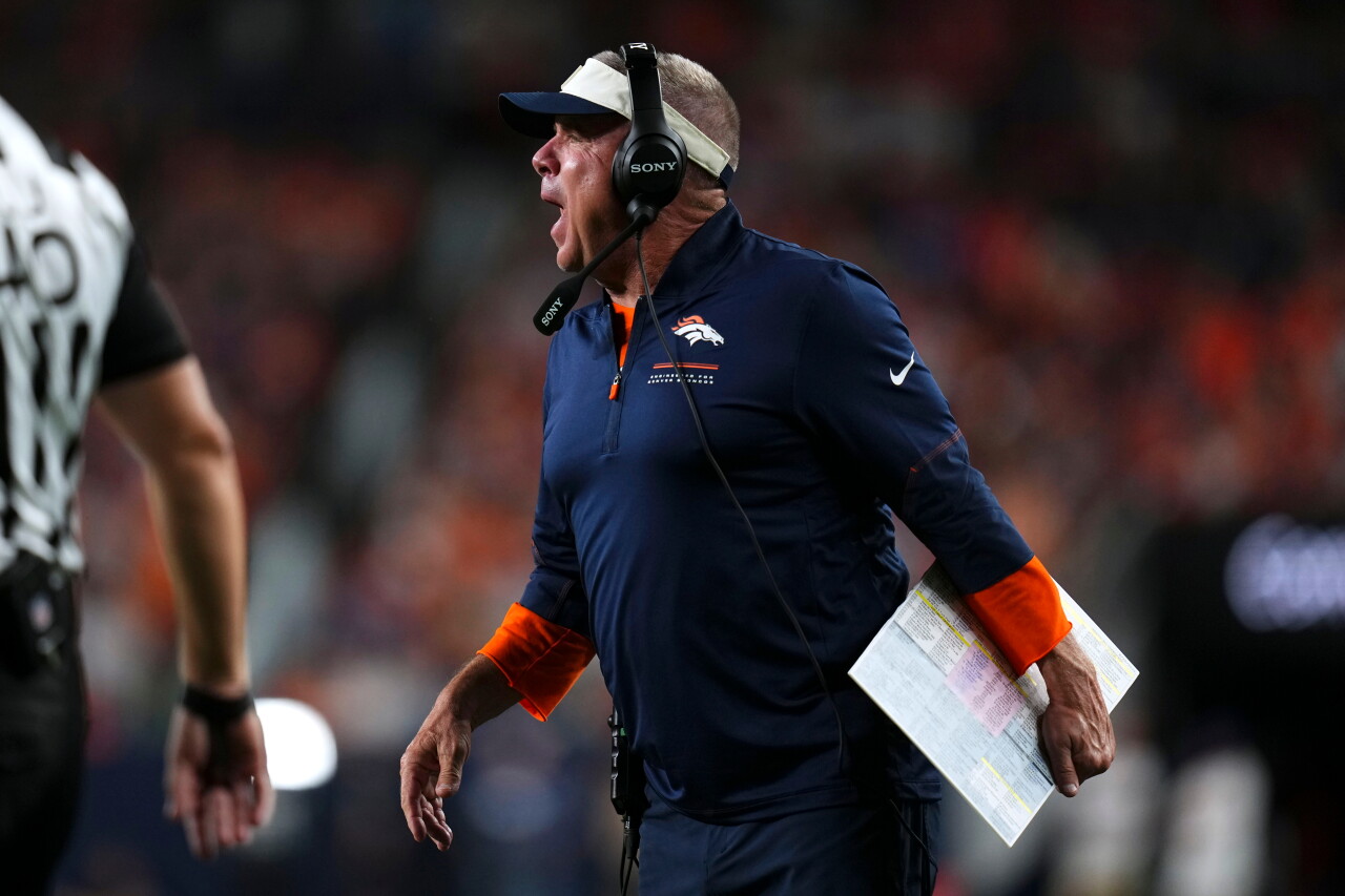 Vikings Broncos Football