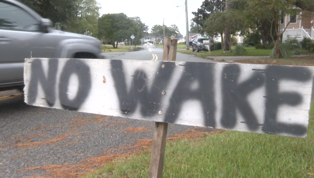 ‘Prepare for the worst,’ Virginia Beach residents take precautions from coastal flooding