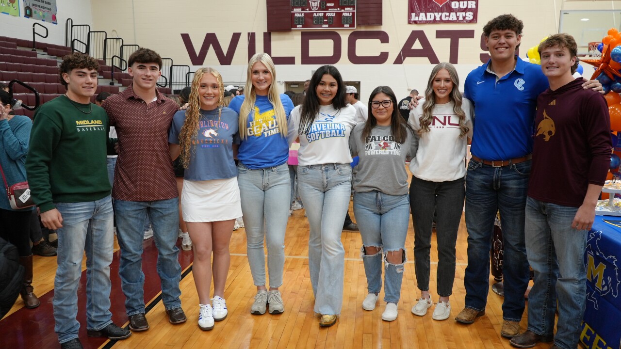 Calallen college signing day 2025