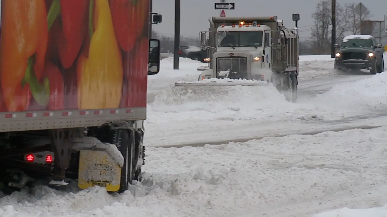 cleveland snow plow 1.jpg