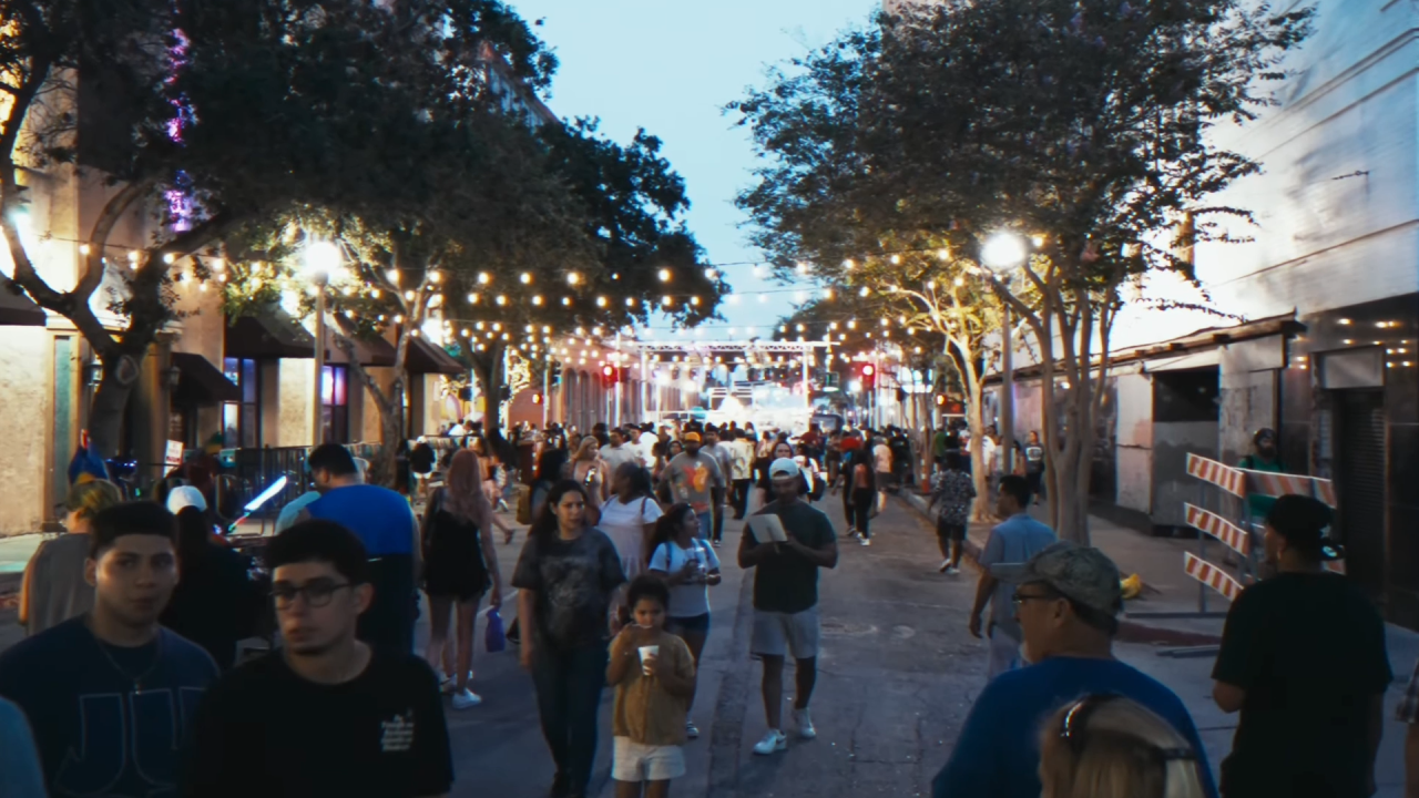 ArtWalk03.png