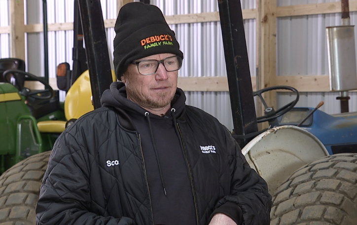 debuck family farm 4