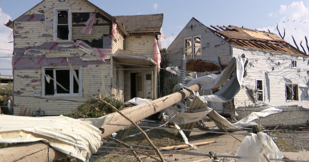 Storms rip through Fox Valley, leaving some Menasha residents without homes