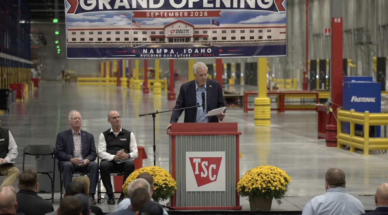 Tractor Supply opens first Pacific Northwest distribution center in Nampa