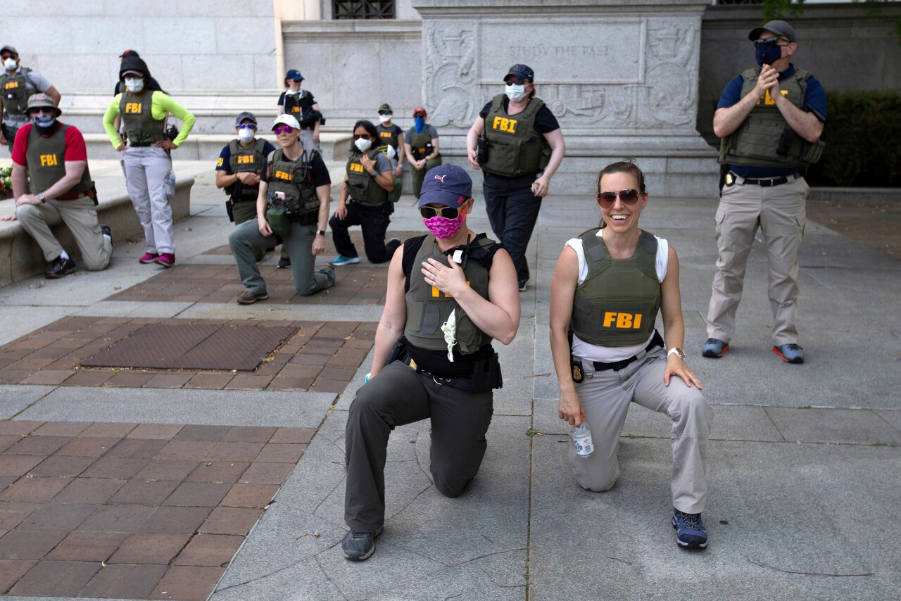 FBI Kneeling Agents
