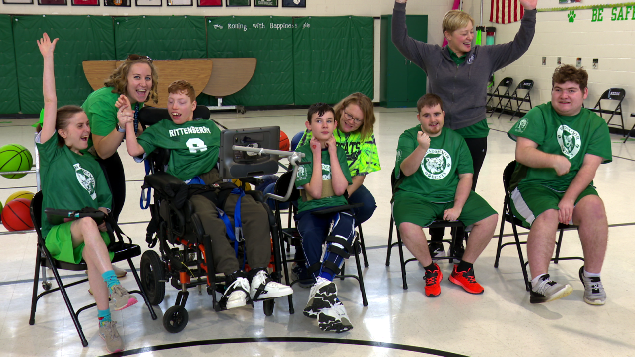 Broadmoor Bobcats Basketball Team