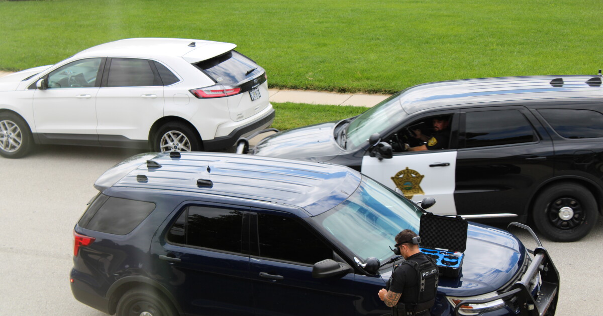 Officers arrest suspect who led police on high-speed chase Monday
