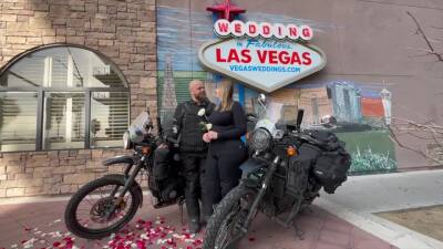 Hundreds of couples get married on Valentine's Day in Las Vegas
