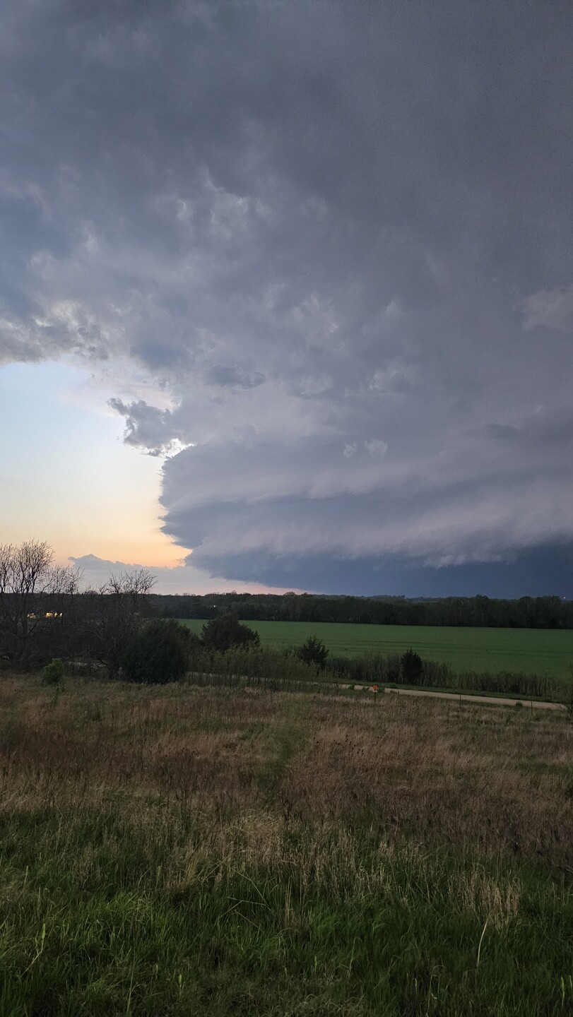 TORNADO PAOLA SPRING HILL KYLE DELPHIA 4.jpg