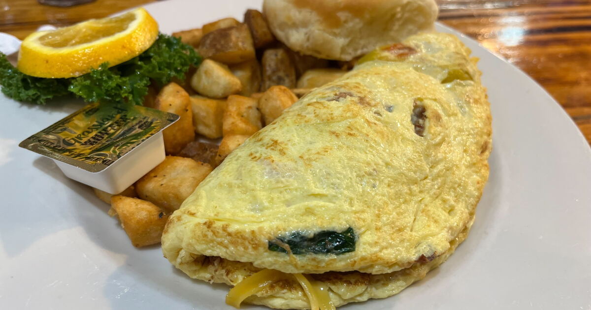 Josie's relies on decades of loyalty from customers and staff - Vimarsana News