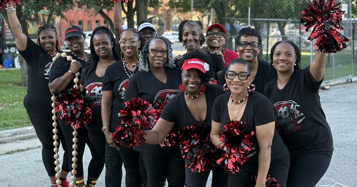 40-Plus Double Dutch Club brings joy and message of community service to Juneteenth parade