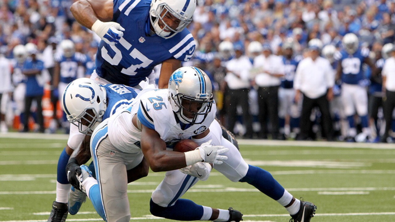 PHOTOS: Colts v Lions