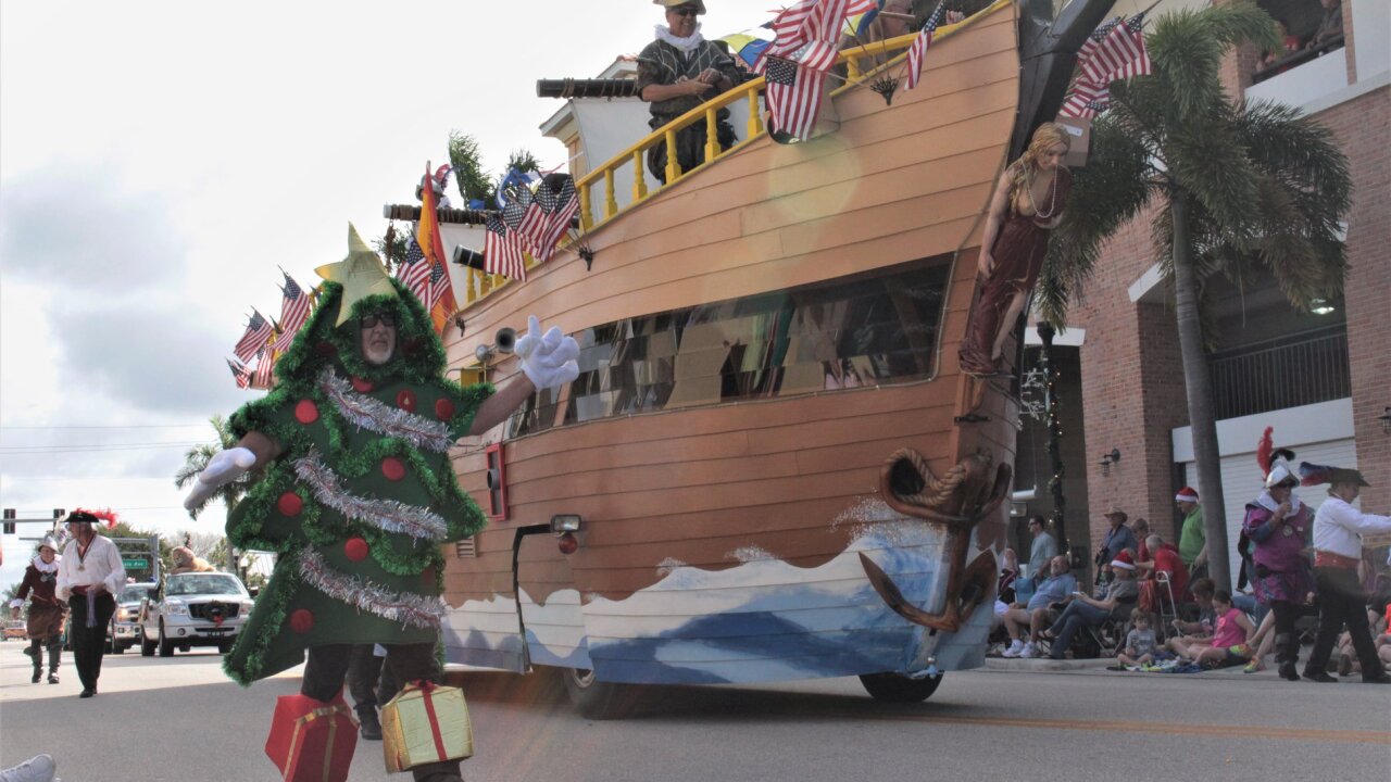 Punta Gorda Christmas Parade Ready To Hit The Street This Weekend 2021 Punta Gorda, Fl Christmas Parade