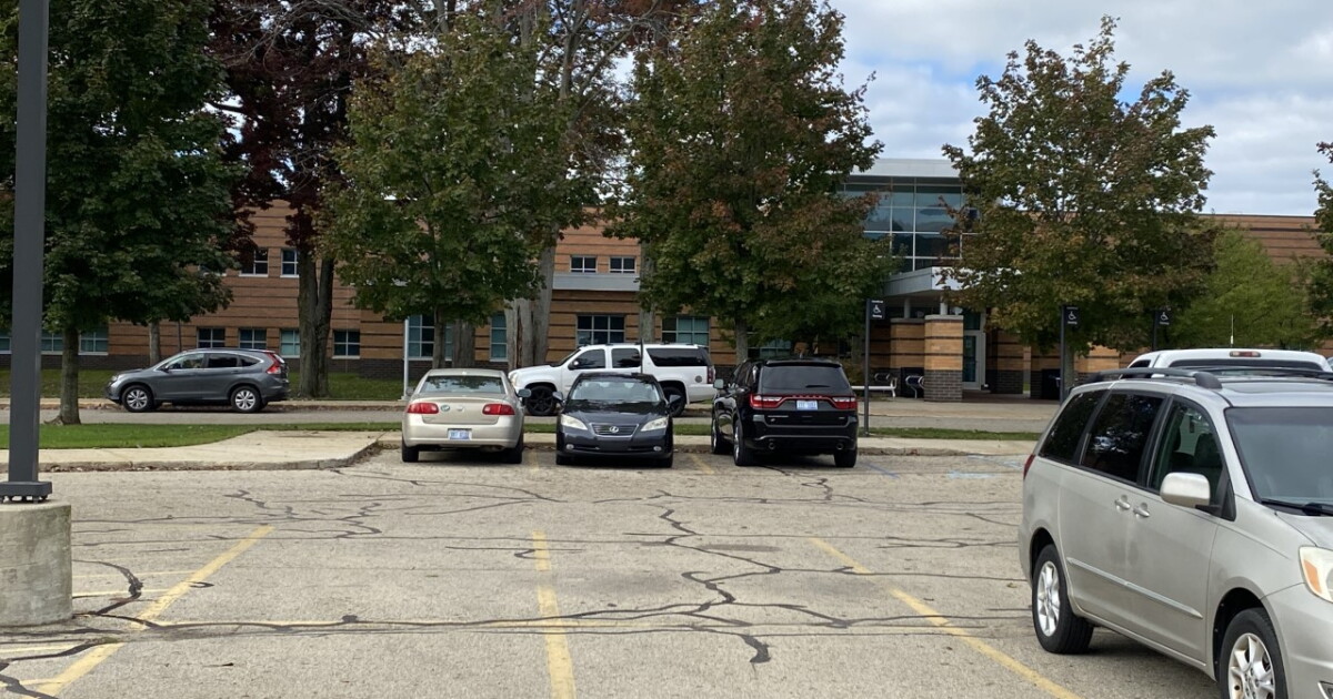Shelter in place lifted at West Ottawa High School after threat