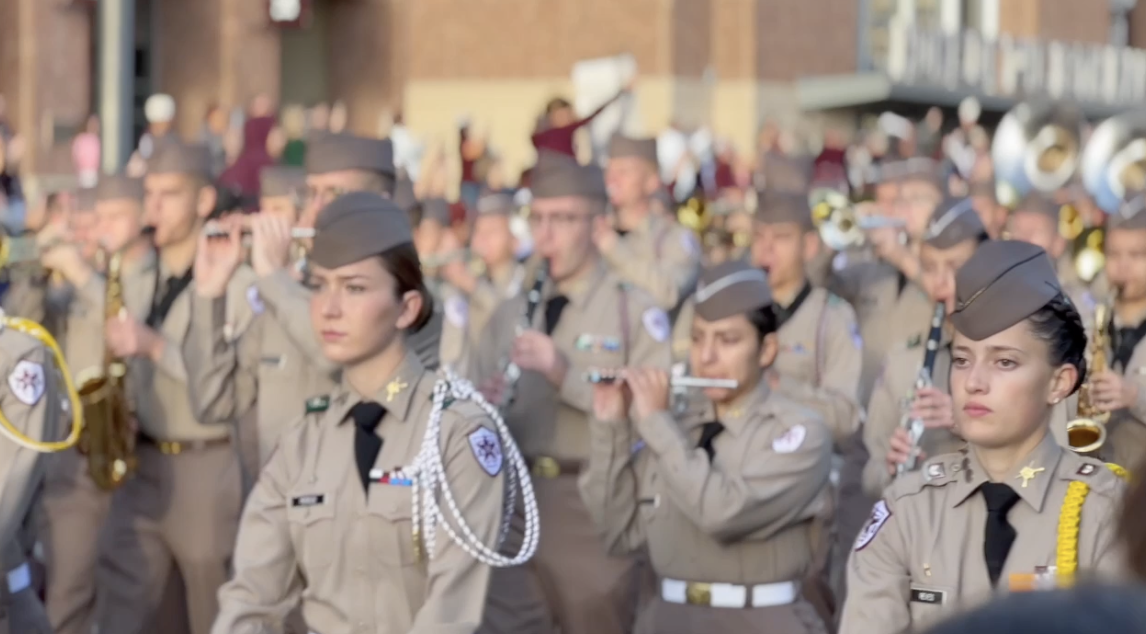 College GameDay brings playoff excitement to Kyle Field as Aggie and Hurricane fans unite