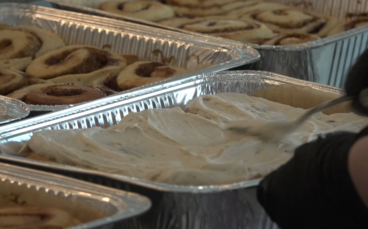 Mama Llama Bakery's cinnamon rolls sell out weekly from a Las Vegas home kitchen