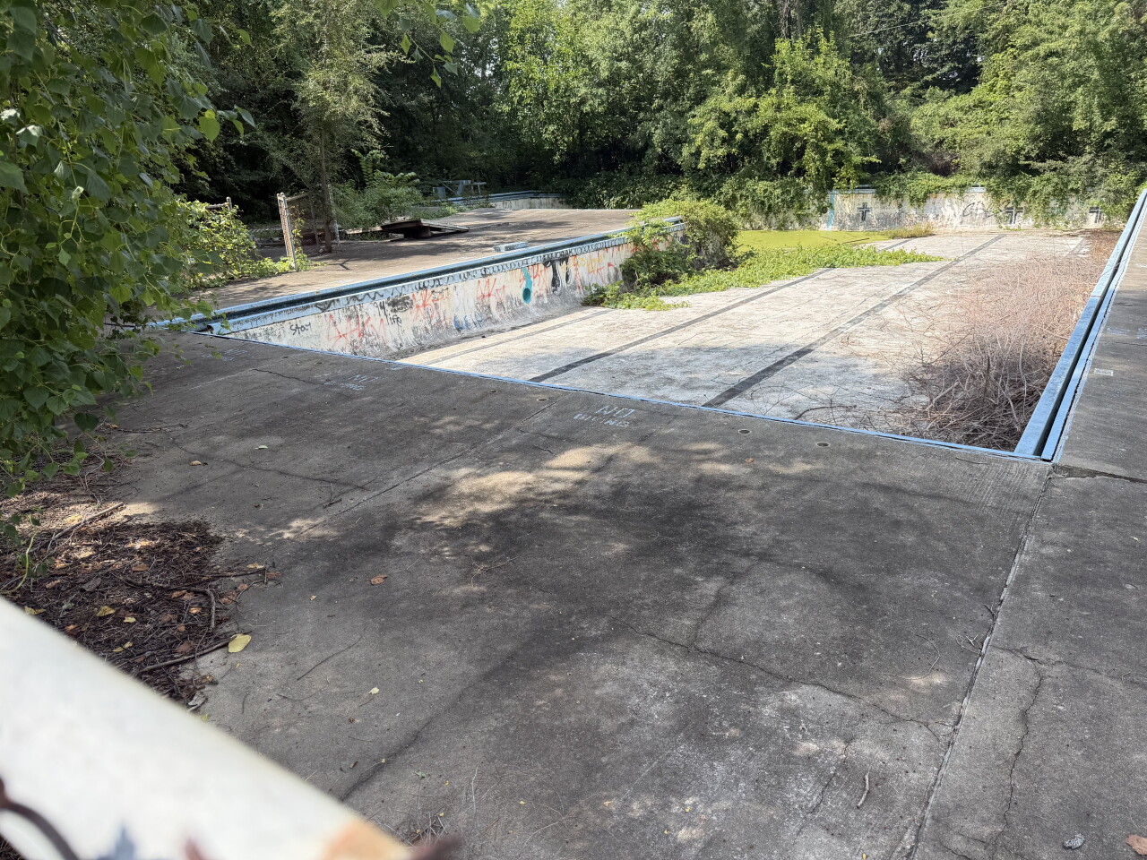Kearney Former Pool2.jpg