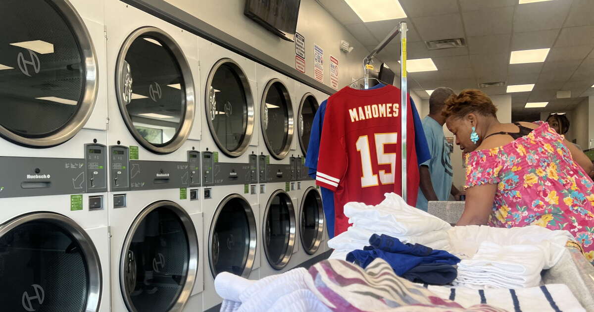 KCK laundromat provides free laundry day for community once a month - Vimarsana News