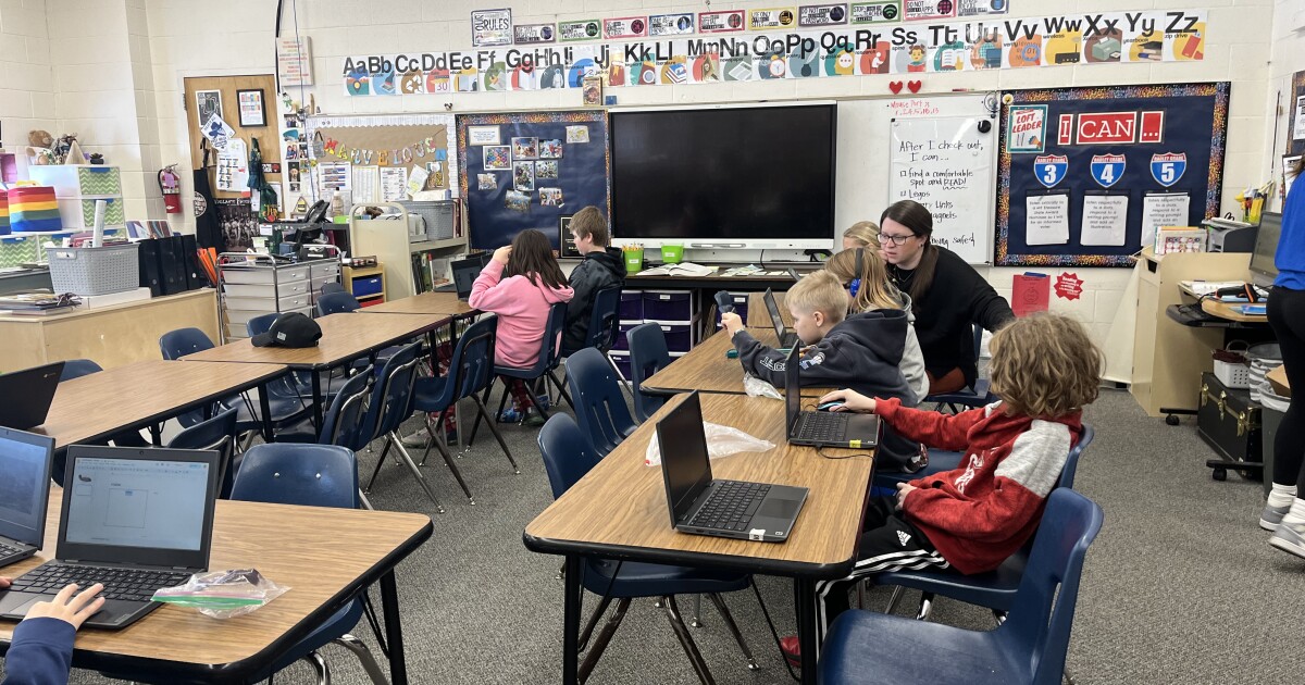 Radley Elementary teacher wins Outstanding Technology Educator of the Year