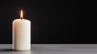 obit candle.jpeg
