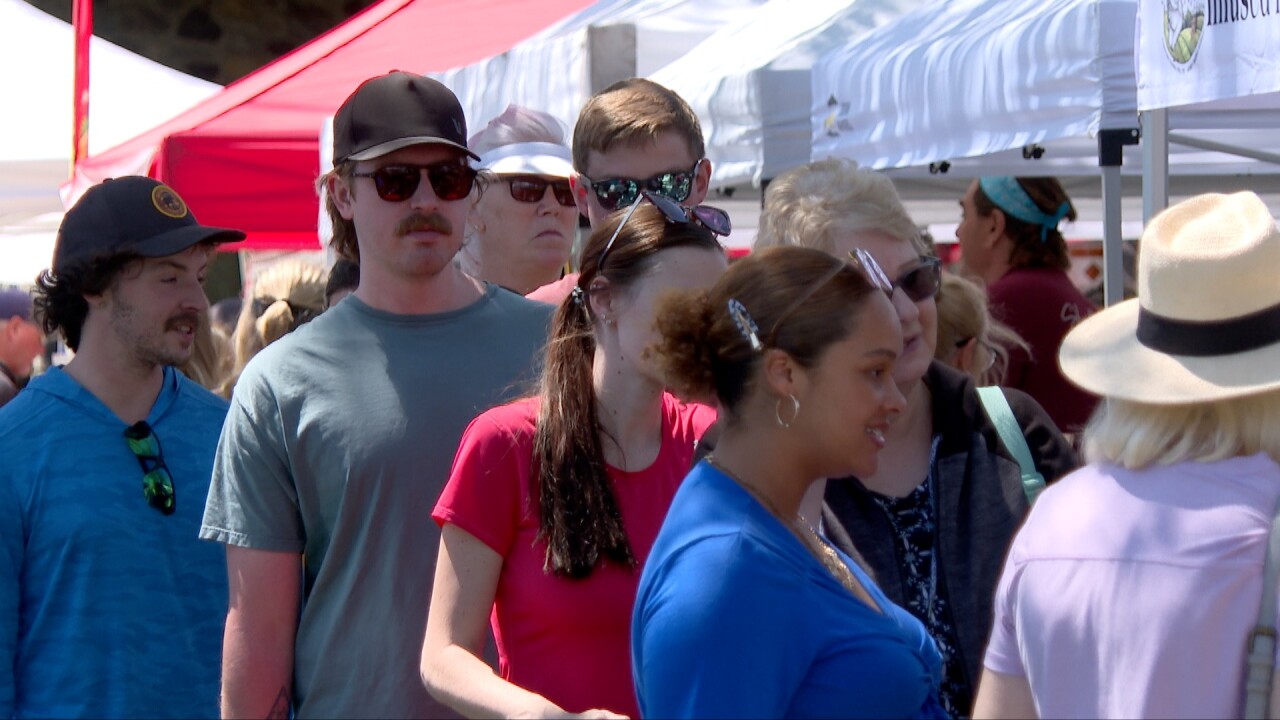 lake geneva farmers market.jpg