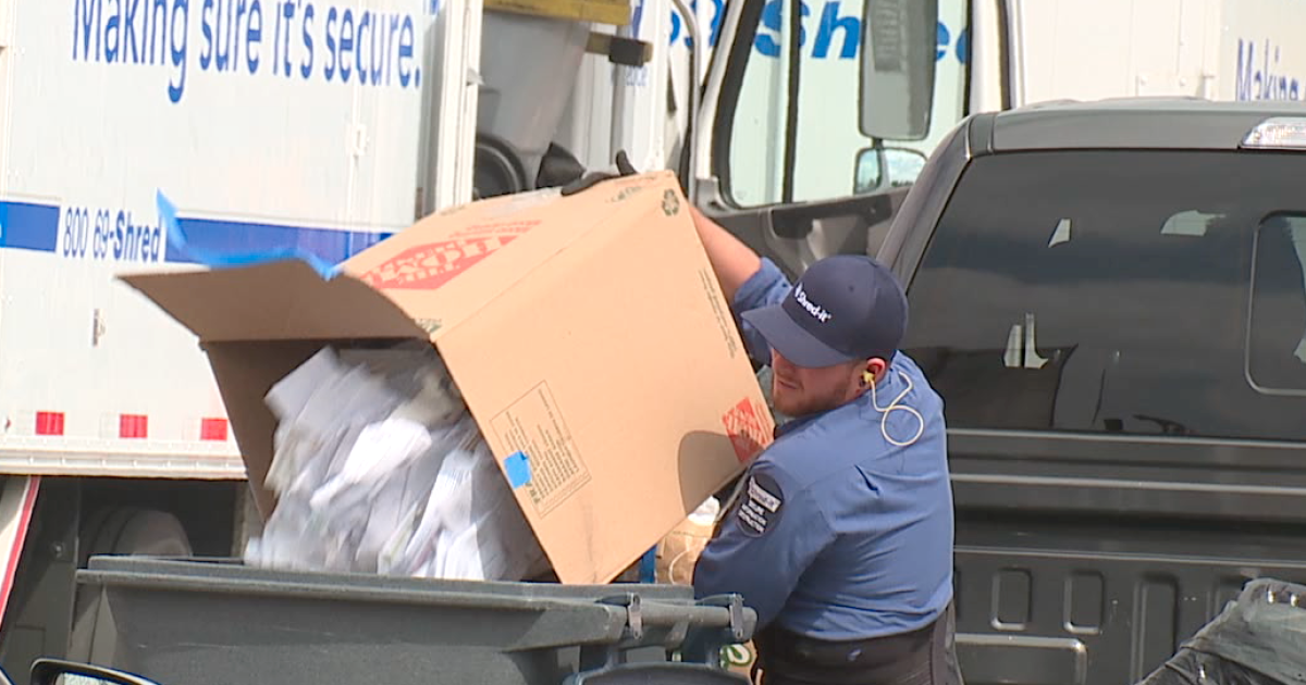 Sdccu Customer Service >> Sdccu Sets Guinness World Record For Paper Shredded In 8 Hours Sdccu Customer Service >> Sdccu Sets Guinness World Record For Paper Shredded In 8 Hours