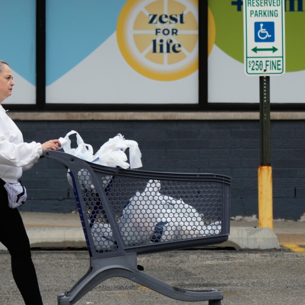 Inflation Surge & AI Correction Impact Cross-Border Seller Costs 2025