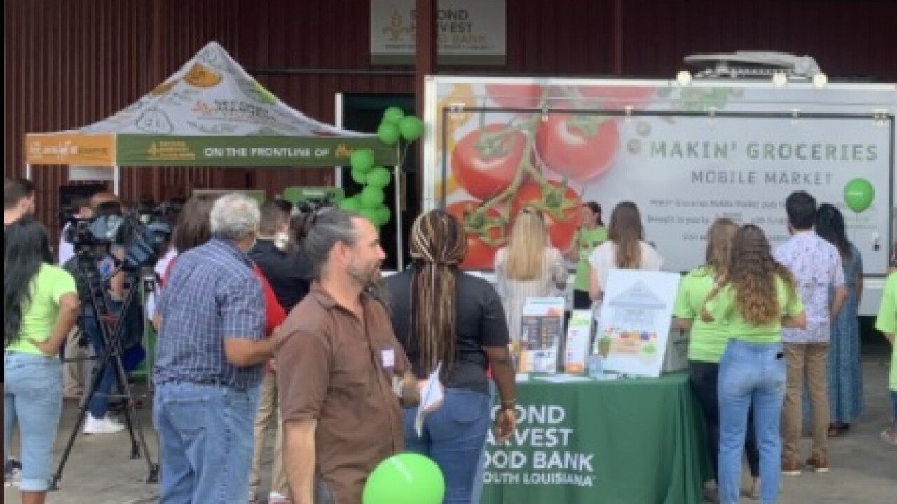 Ribbon cutting ceremony held for Makin' Groceries Mobile Market