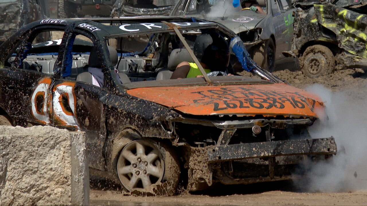 demolition derby 3.jpg