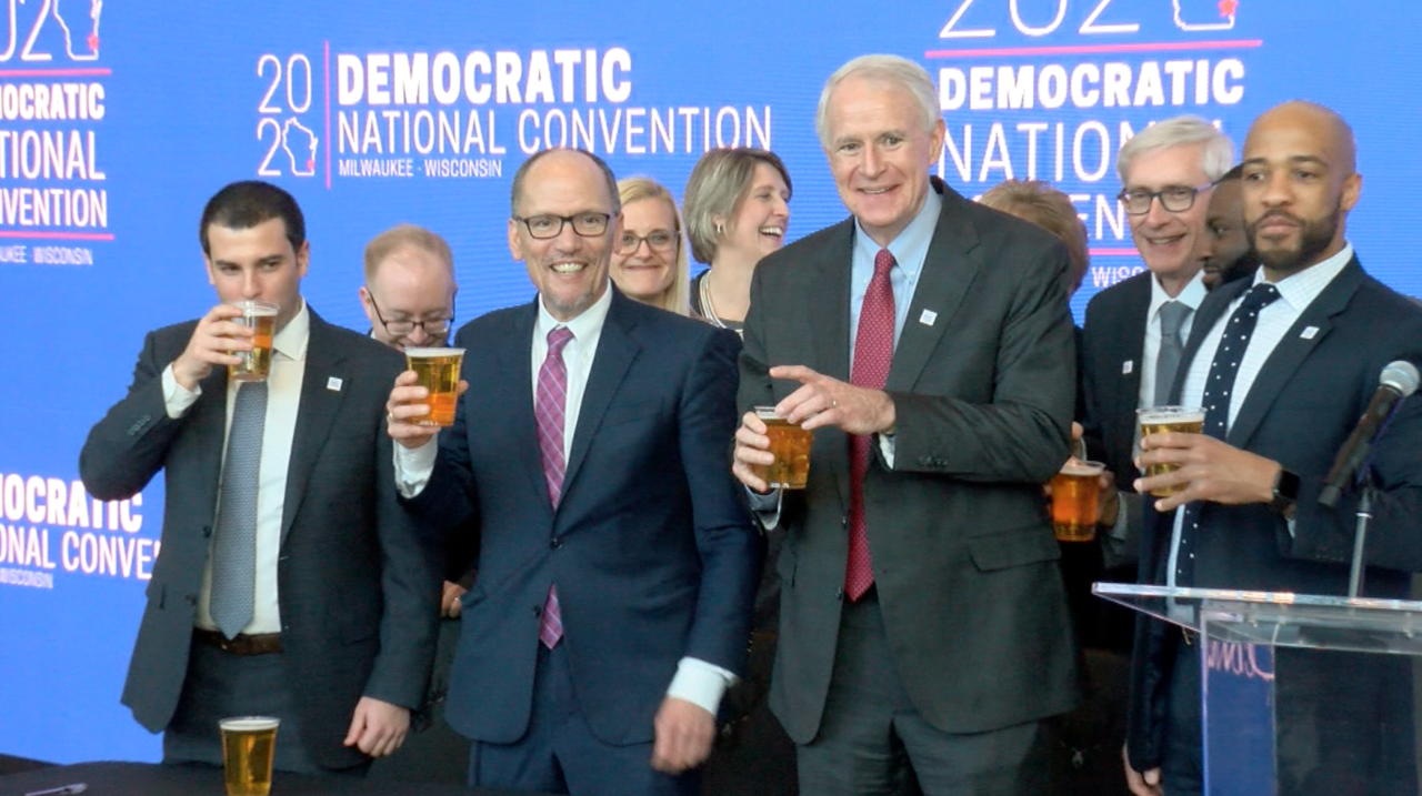 DNC Cheers