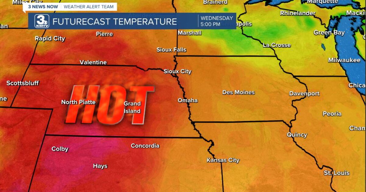The 90s are Coming This Week, Along with some Storm Chances