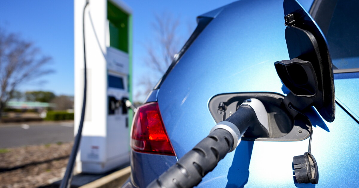 EV momentum slows; price is the key obstacle for most consumers - Vimarsana News