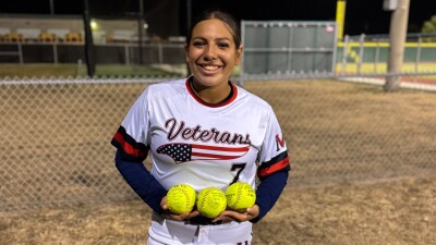 Veterans Memorial freshman Isabella Chapa hits historic 3 grand slams in 1 game