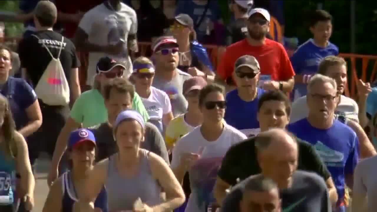 bolderboulder racers.jpg