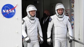 SpaceX Stuck Astronauts