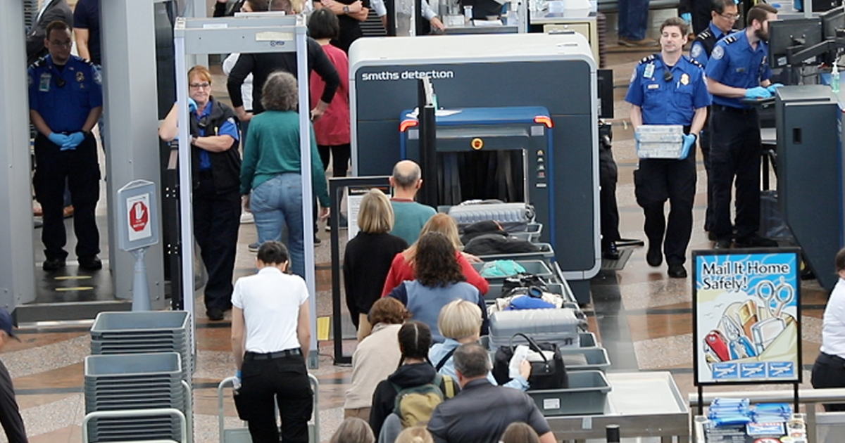 DIA 'bursting at the seams' as busy Thanksgiving travel week approaches - Vimarsana News