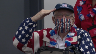 Salutes and smiles for local veterans on a trip to our nation's capital