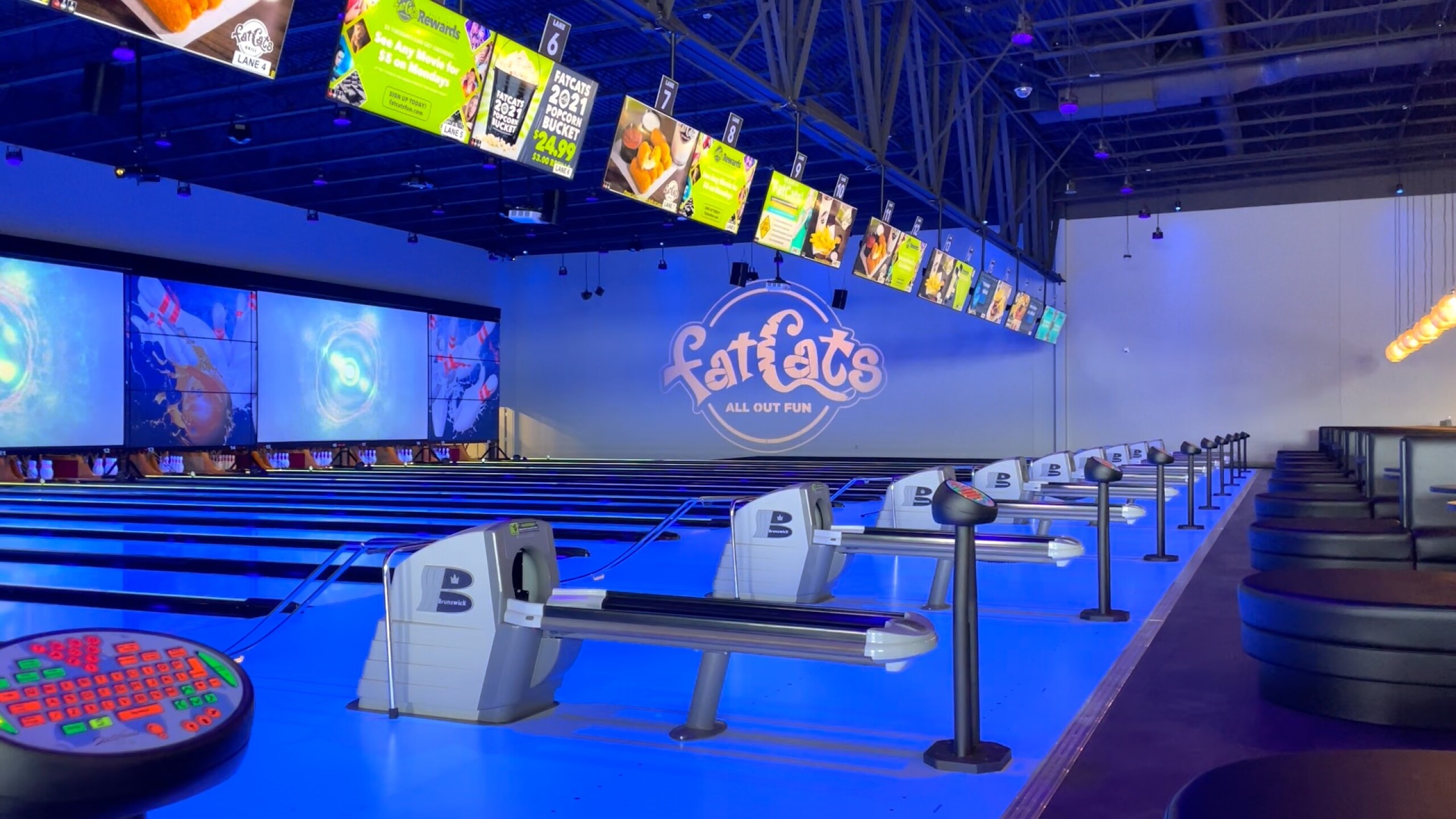 See inside Fat Cats opens newest entertainment venue in Queen Creek See inside Fat Cats opens newest entertainment venue in Queen Creek