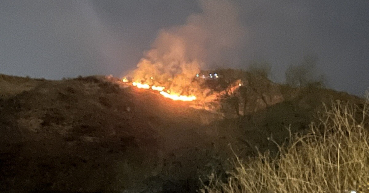 VIDEO: Crews battle brush fire on South Mountain