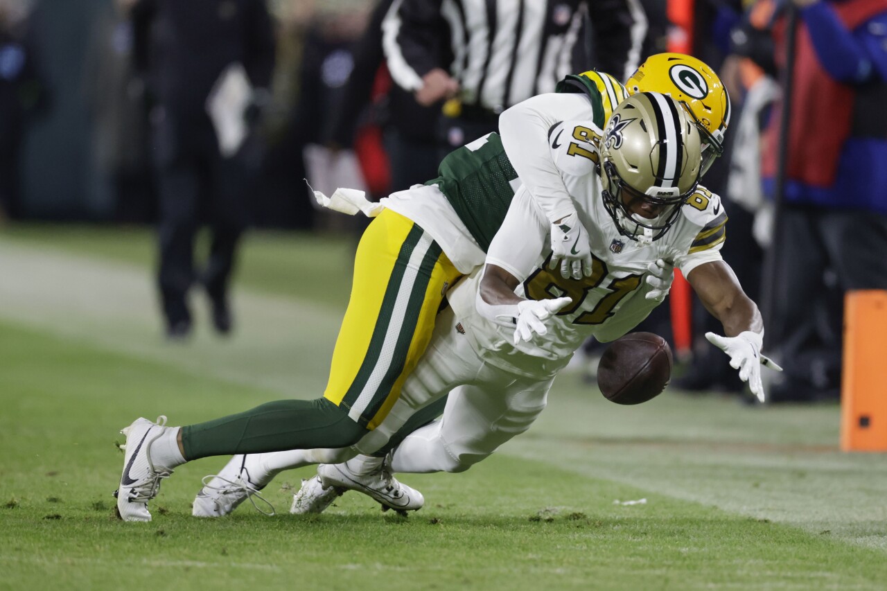 Saints Packers Football