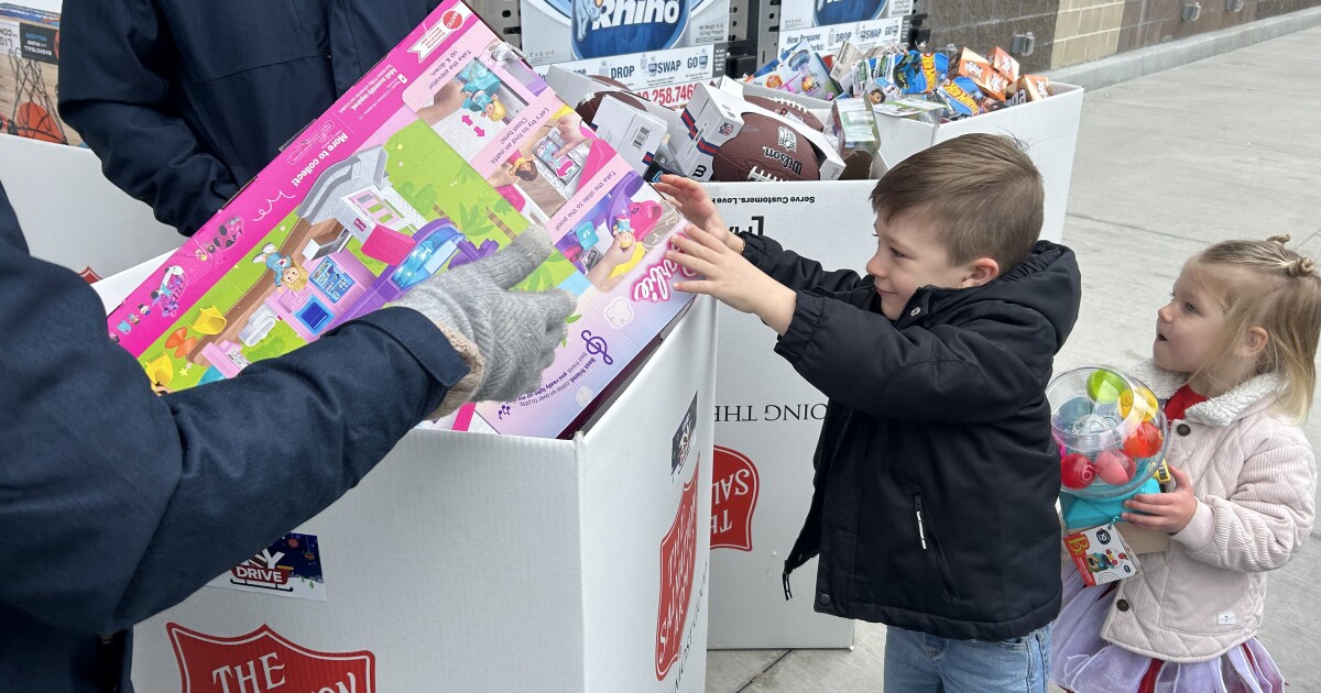 'Tis the season of giving: WRTV team collects toys across the Indianapolis area for annual WRTV Toy Drive