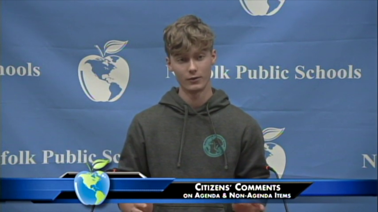 Maury High School student speaks Norfolk School Board