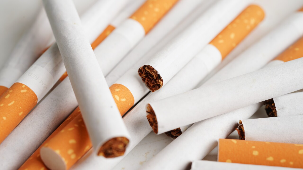 why does tommy rub his cigarette on his lips What is Tommy Shelby Smoking in Peaky Blinders? Does Cillian Murphy Smoke in Real Life? why does tommy rub his cigarette on his lips What is Tommy Shelby Smoking in Peaky Blinders? Does Cillian Murphy Smoke in Real Life?