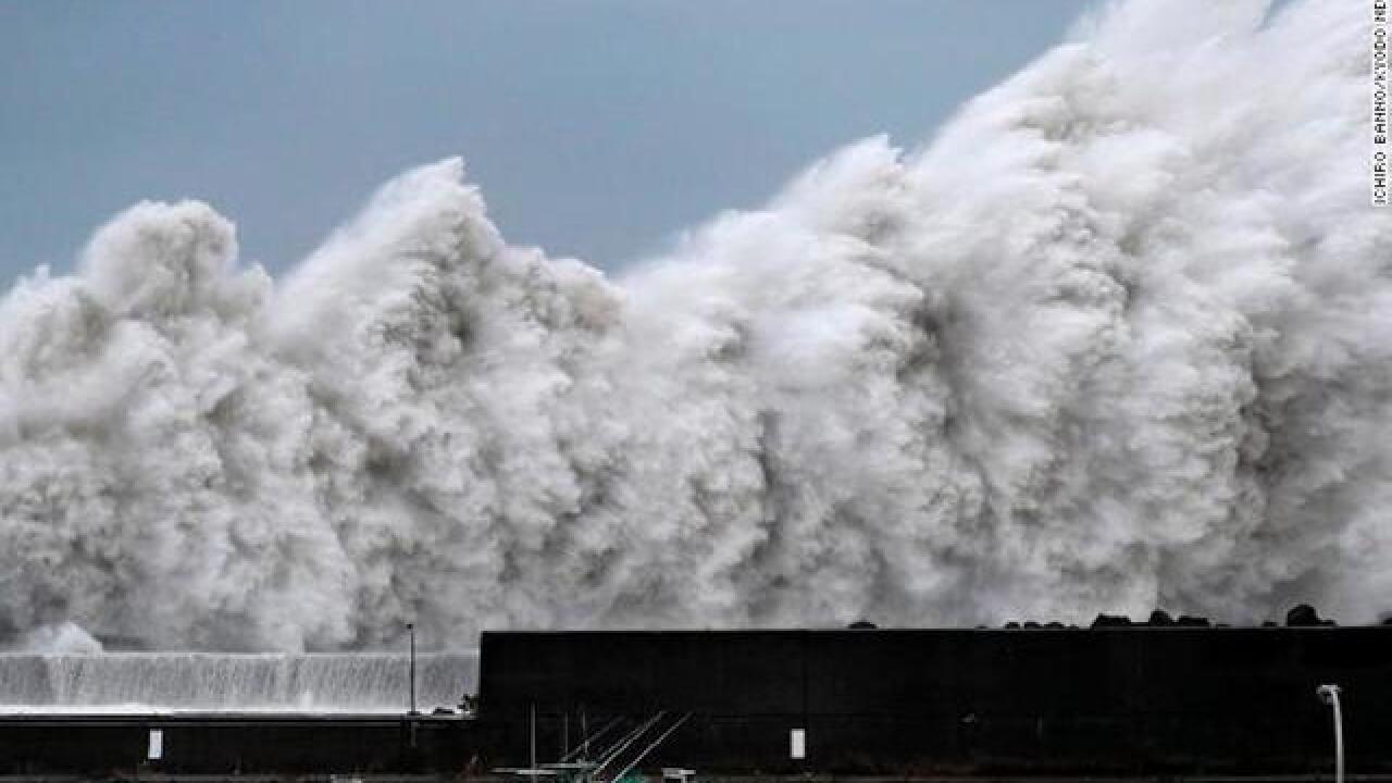 Typhoon leaves trail of destruction; 10 dead