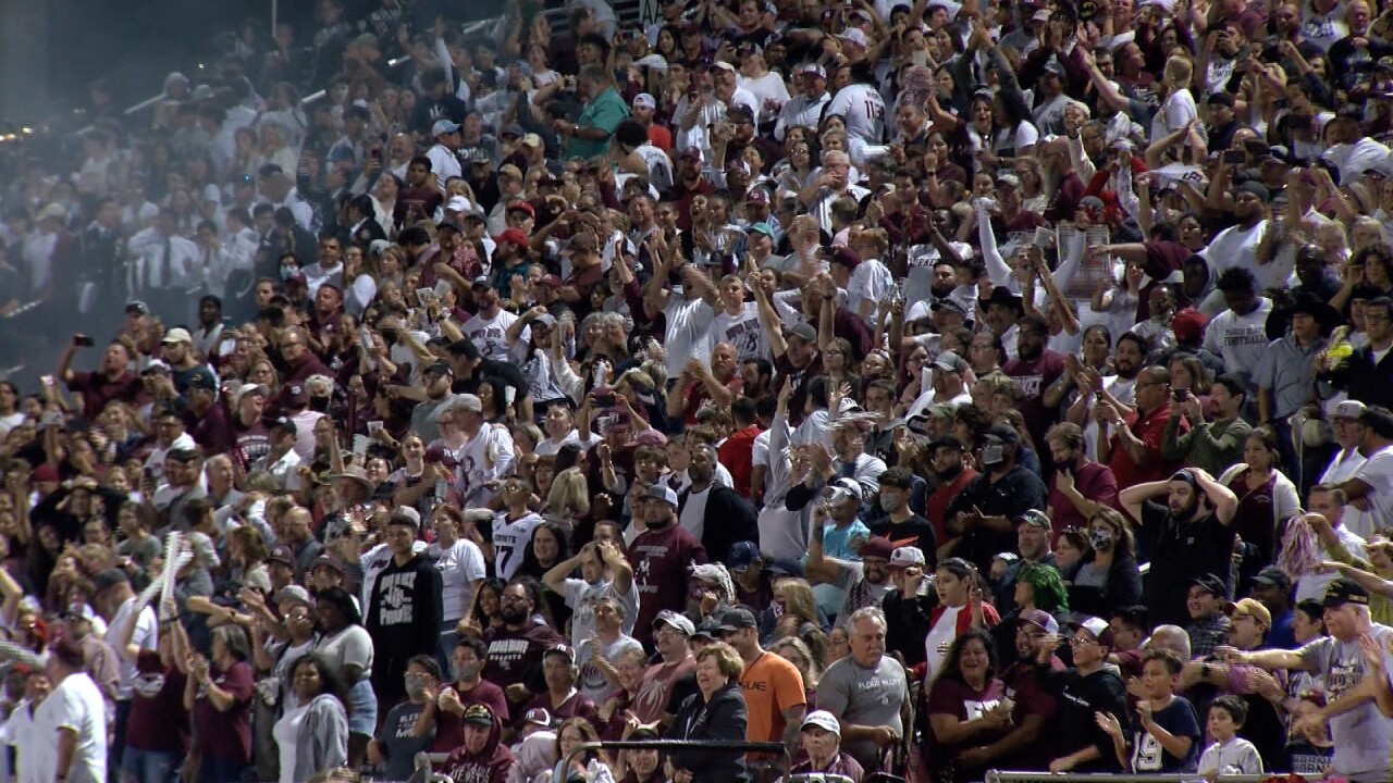 Flour Bluff fans.jpg