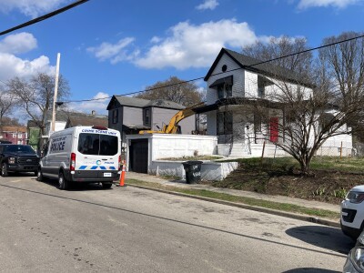 Elmwood place body found