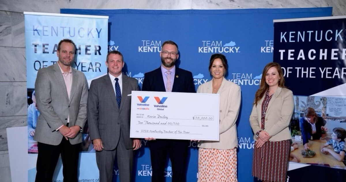 Boone County middle school teacher named 2024 Kentucky Teacher of the Year - Vimarsana News